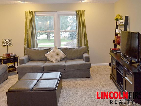 4th image of 5640 Stonecliffe Ct