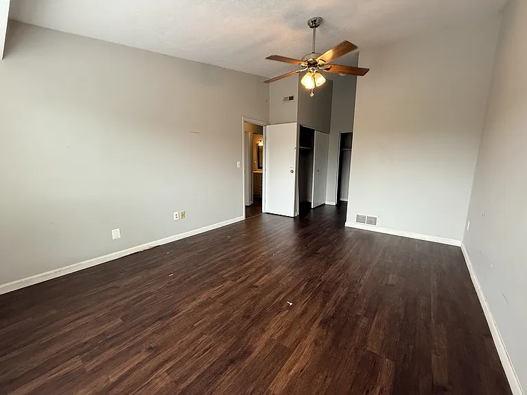 7280 E Galbraith Rd #C — Photo 9