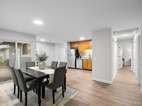 1265 Central Pkwy, Florissant, MO 63031