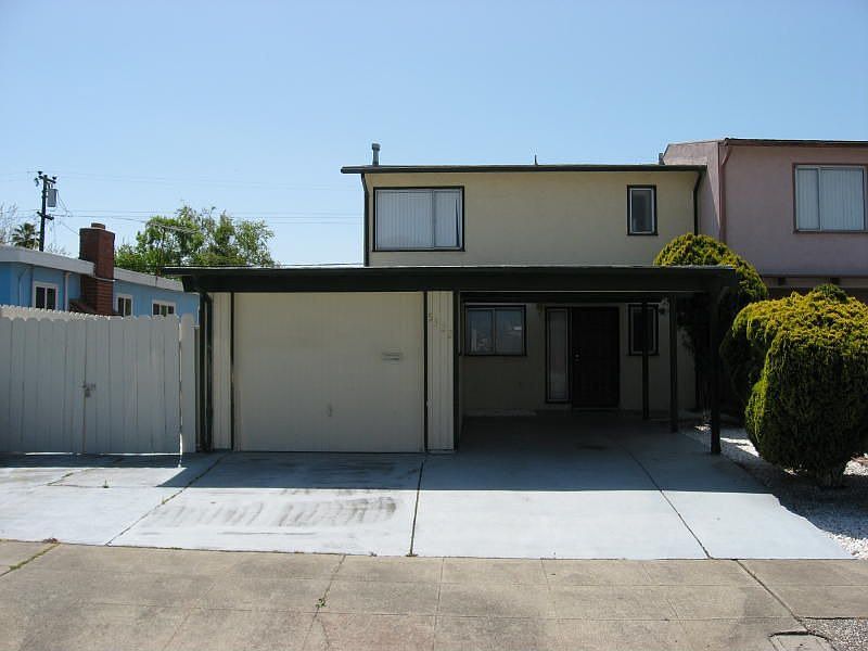 1st image of 5322 Fallon Ave