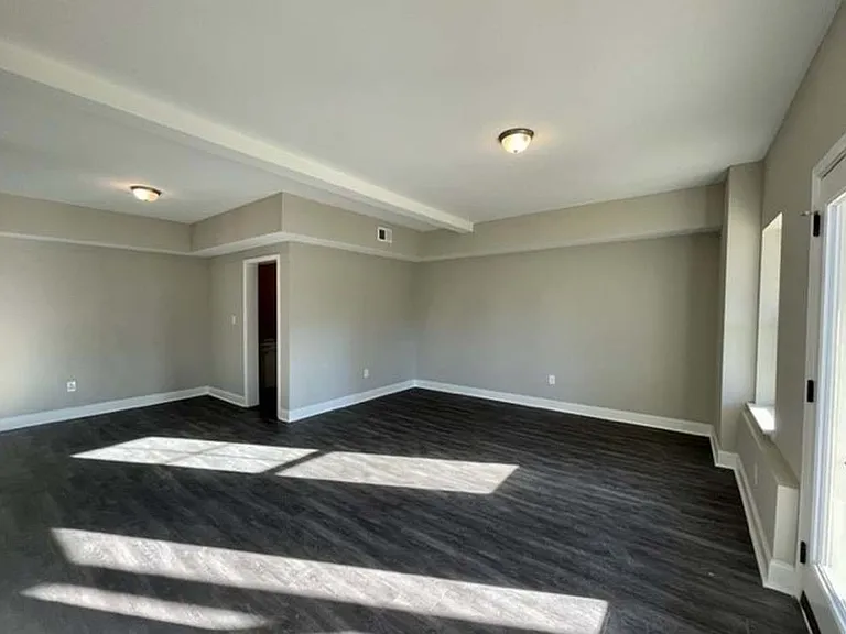 26 Bradley Dr — Photo 8