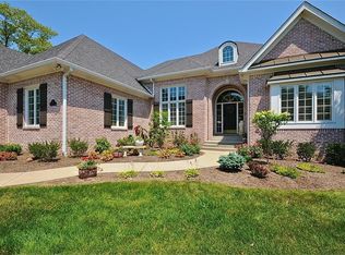 9978 Irishmans Run Ln, Zionsville, IN 46077