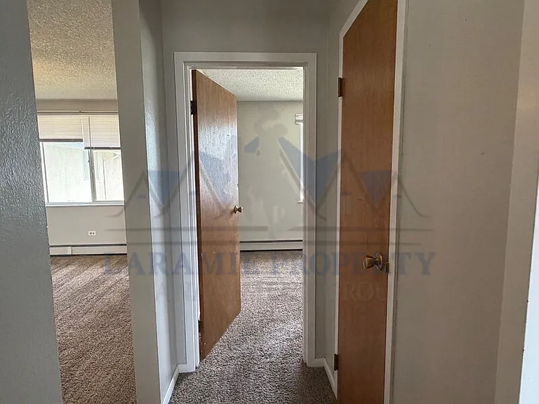 415 S 26th St #15 — Photo 9