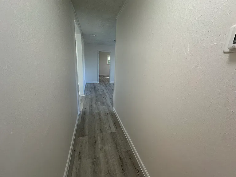 2752 Private Road 2410 — Photo 15
