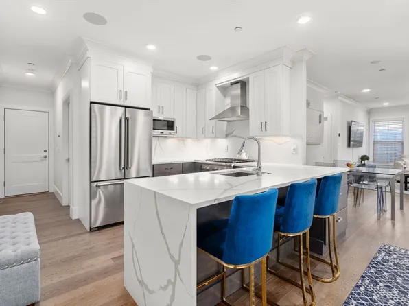 10-14 Sydney St #1, Dorchester, MA 02125