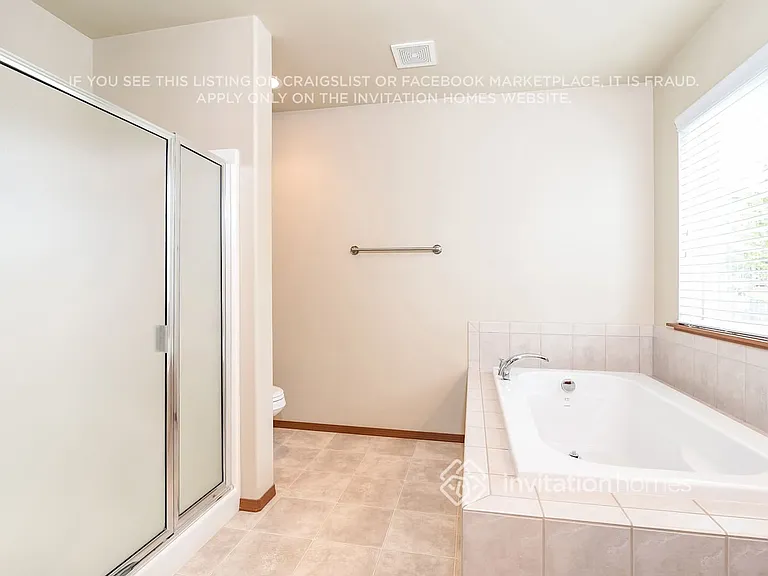 2412 193rd St SW — Photo 12