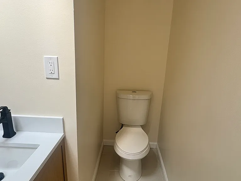 2652 Quintara St — Photo 19