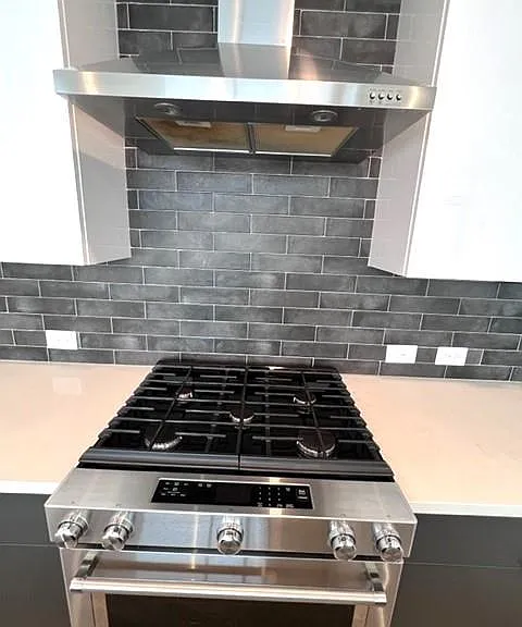 788 W Marietta St NW #914 — Photo 6