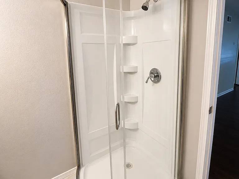 123 Harwood Dr — Photo 8