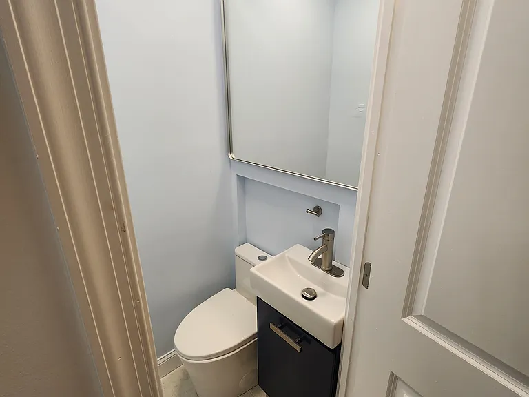 4504 Albion Rd — Photo 12