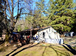 4860 N River Rd, Gold Hill, OR 97525