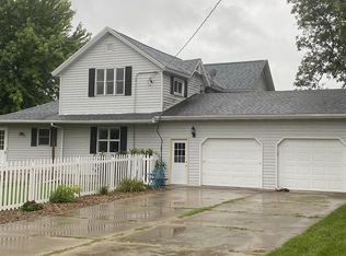 W4001 Monson Rd, Rio, WI 53960