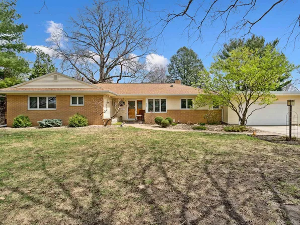 803 Sheridan Rd, Waterloo, IA 50701