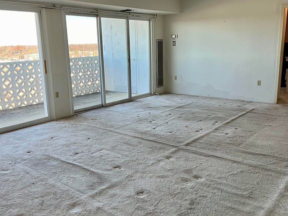 5th image of 1100 Erie Ave Unit 1001