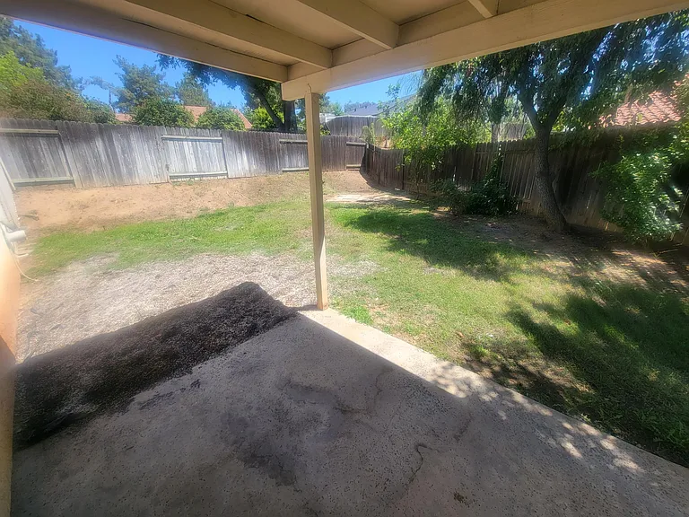 908 Cimarron Dr — Photo 15