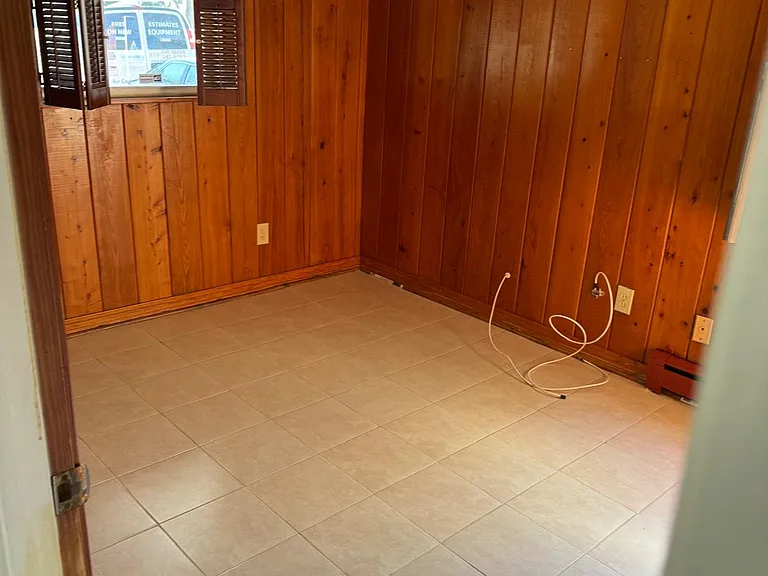 544 Severn Ave — Photo 8