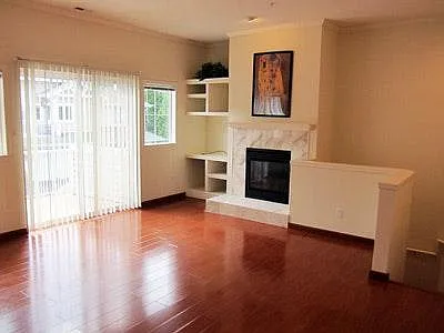 5218 238th Ln SE — Photo 2