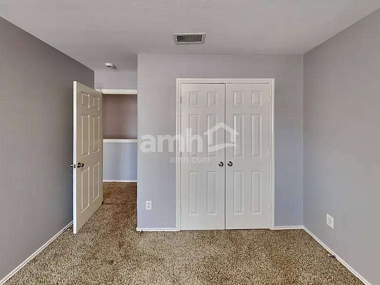 2203 Shady Birch Dr — Photo 18