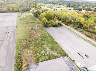 4405 W Pierson Rd, Flint, MI 48504