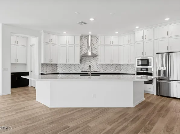 12324 W PARKWAY Lane, Avondale, AZ 85323