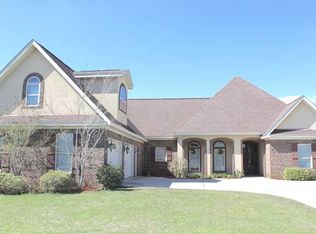 2998 Dairy Ct, Mobile, AL 36695