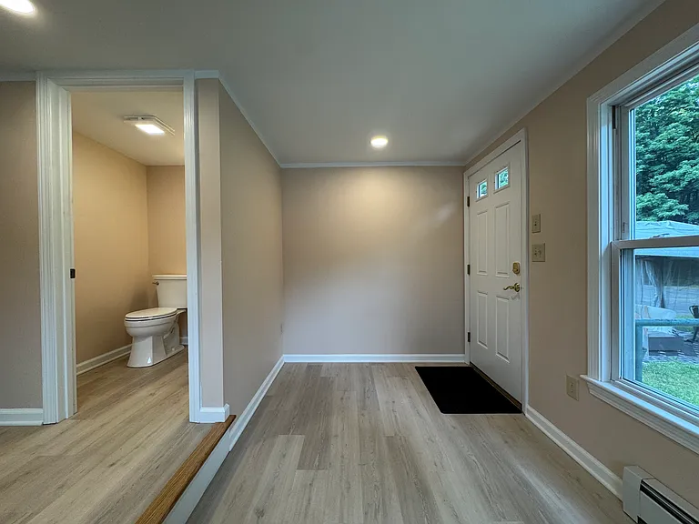 44 N Main St — Photo 7