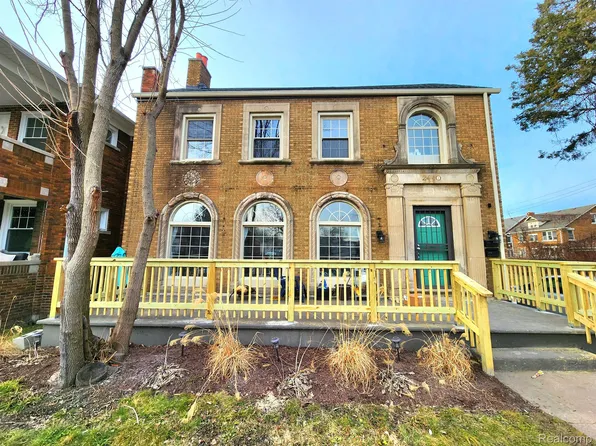 2440 W Euclid St, Detroit, MI 48206