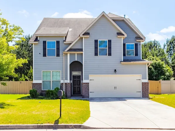 4209 Elm Trace Dr, Loganville, GA 30052