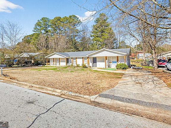 2nd image of 540 Aubrey Dr