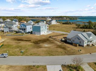 1302 Fathom Way #L17, Morehead City, NC 28557