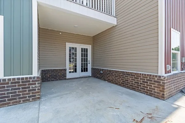 East Johnson Apartments — Photo 29