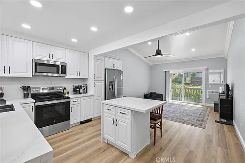 23261 La Glorieta #G Photo 1