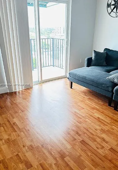 1627 SW 37th Ave #1102 — Photo 7