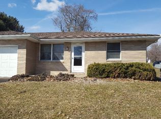 1903 Huntington Dr, Quincy, IL 62301