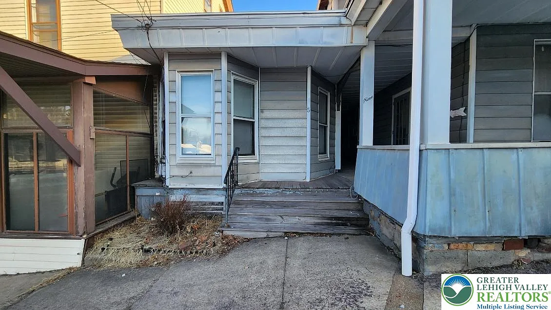 1 bed, 800 sqft, $825 — Photo 1