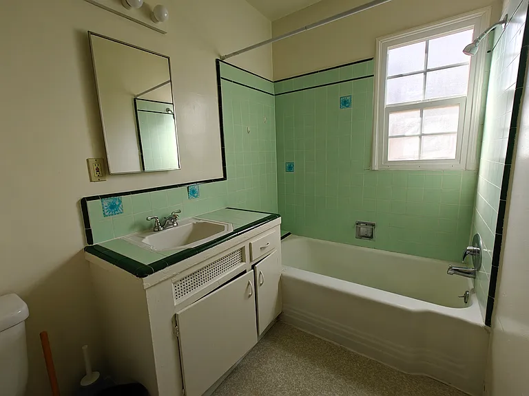 4119 Los Feliz Blvd #8 — Photo 8