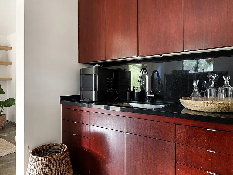8052 Woodrow Wilson Dr — Photo 46