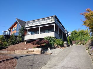 3723 Belvidere Ave SW, Seattle, WA 98126