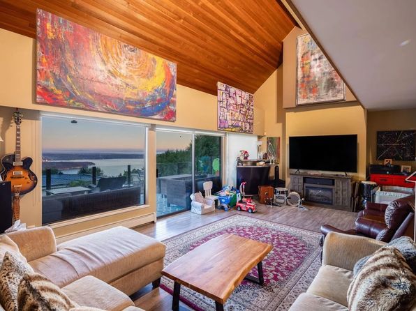 5 bedroom rental in West Vancouver — photo 7