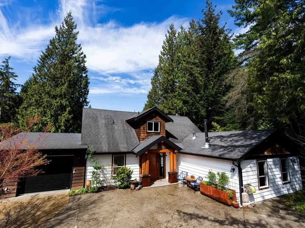 40495 Highlands Way N, Squamish, BC V8B 0P3