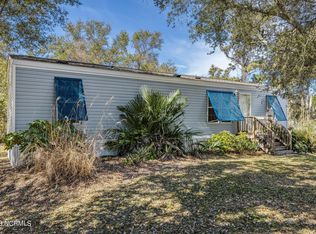 161 Fulford Dr, Harkers Island, NC 28531