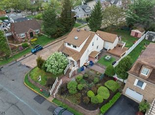 89 Sadler Rd, Bloomfield, NJ 07003