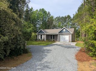 9441 Us Highway 117 N, Willard, NC 28478