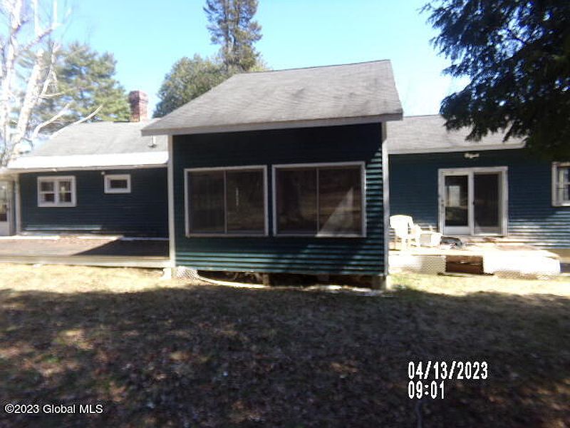 5th image of 72 Alexandria Avenue