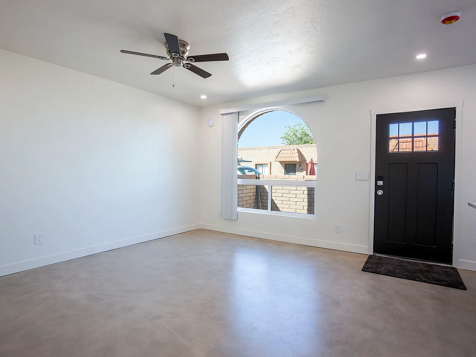2 bed, 780 sqft, $1,500 — Photo 4