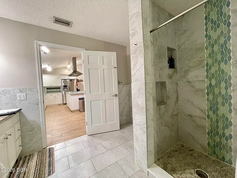 947 McDonald Rd — Photo 25