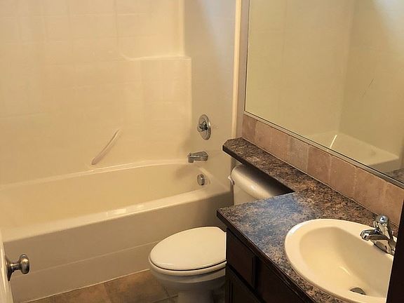 2nd image of 1557 W Yaquina Dr