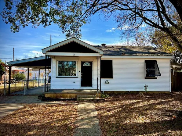 13 Old Hickory Ave, Chalmette, LA 70043