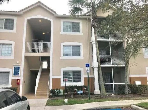 8831 Okeechobee Blvd APT 105, West Palm Beach, FL 33411