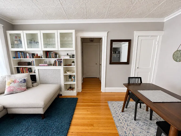 1607 Commonwealth Ave #6 — Photo 4